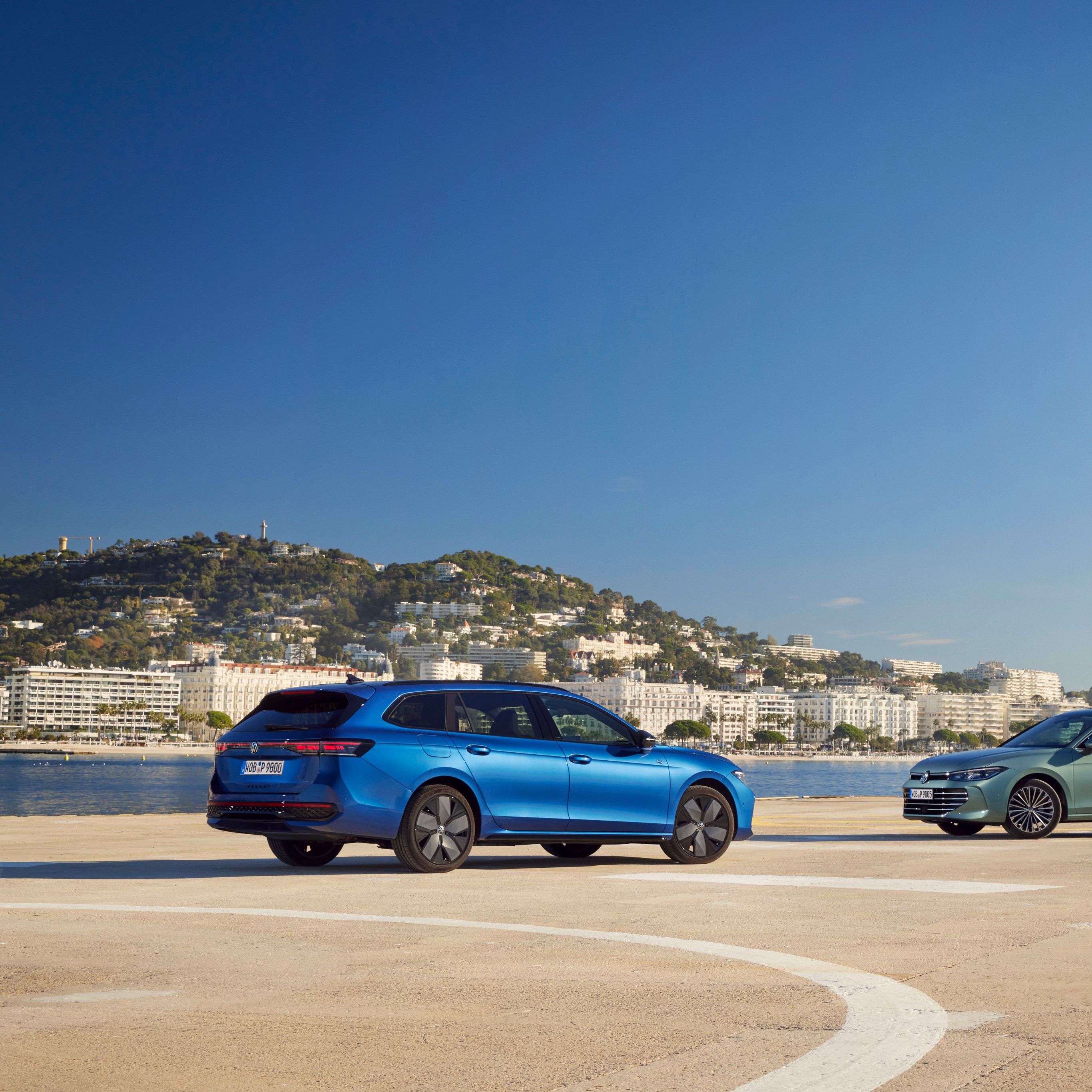 vw volkswagen touareg silber frontansicht seitlich